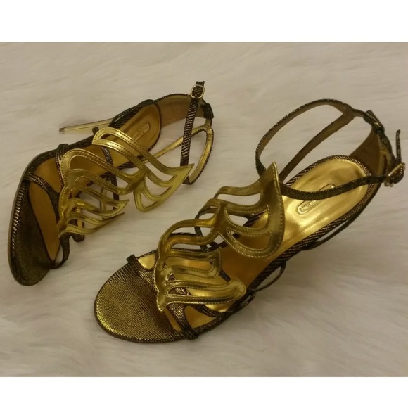 Rocawear Shoes - RocaWear Size 10 Masani High Heels